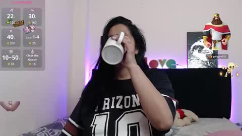 Milena online show from November 22, 2025, 12:53 am