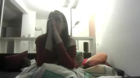 HolyHotwife online show from April 24, 2026, 9:01 am