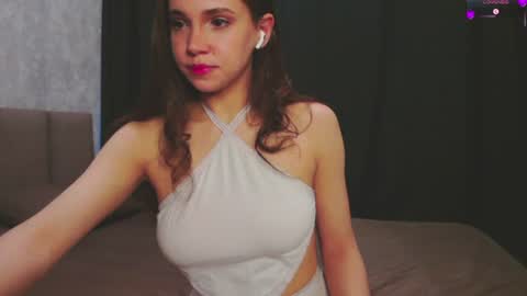 Snapshot of holysinner83 chatting on June 21, 2026, 12:19 pm holysinner83 online show from June 21, 2026, 12:19 pm