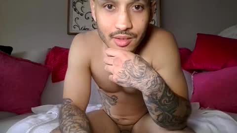 Snapshot of homeboyfromthewest chatting on April 15, 2026, 8:20 pm FuckBoy5000 online show from April 15, 2026, 8:20 pm