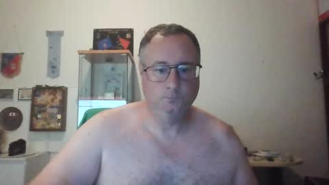 homquisgode11 online show from July 17, 2026, 7:59 am
