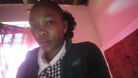 honey_bunny0 online show from October 12, 2025, 6:12 am