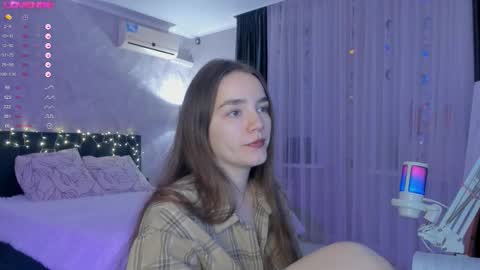 Chantal online show from November 12, 2025, 5:46 pm