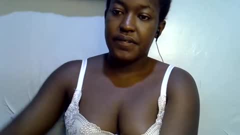 honey_dropp1 online show from May 29, 2026, 3:37 am