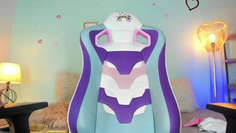 HONEY online show from December 27, 2024, 8:28 pm