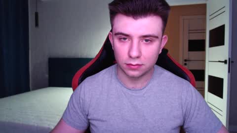 Wolfy online show from February 27, 2025, 10:42 pm