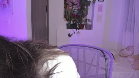 Snapshot of honey_hoe chatting on February 7, 2025, 5:31 am Lau online show from February 7, 2025, 5:31 am