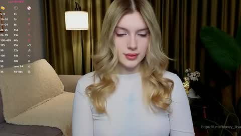 Lina online show from April 7, 2026, 11:48 pm