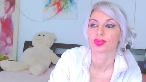 honey_lara online show from January 31, 2026, 8:51 pm