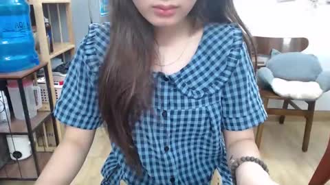 Snapshot of honeybaby2k chatting on June 1, 2026, 1:35 pm honeybaby2k online show from June 1, 2026, 1:35 pm