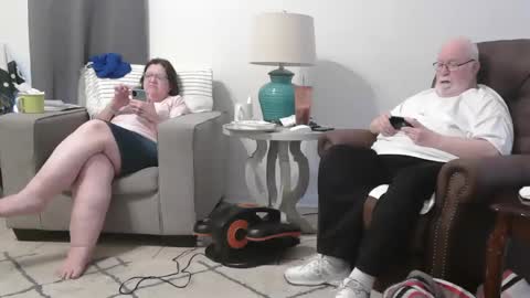 Honey online show from December 31, 2024, 6:35 pm