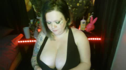 honeychambers online show from April 20, 2026, 11:17 pm
