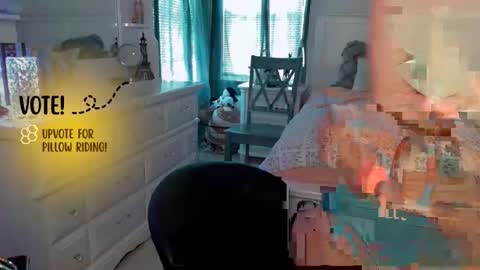 Snapshot of honeymaebae chatting on April 16, 2026, 9:39 pm honeymaebae online show from April 16, 2026, 9:39 pm