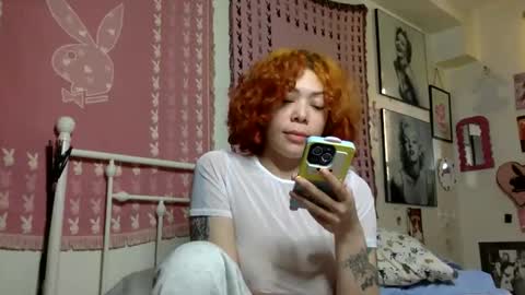 Snapshot of honeyruby chatting on May 1, 2026, 2:43 pm Ruby Sparks online show from May 1, 2026, 2:43 pm