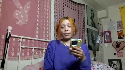 Snapshot of honeyruby chatting on May 10, 2026, 3:01 am Ruby Sparks online show from May 10, 2026, 3:01 am