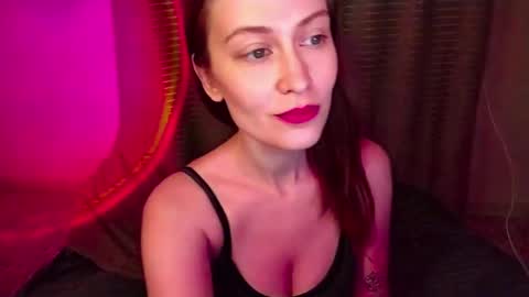 Snapshot of honeyy_bun chatting on May 13, 2026, 10:45 am honeyy_bun online show from May 13, 2026, 10:45 am