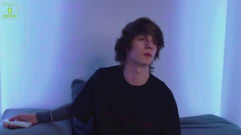 HOOG online show from April 12, 2026, 8:14 pm