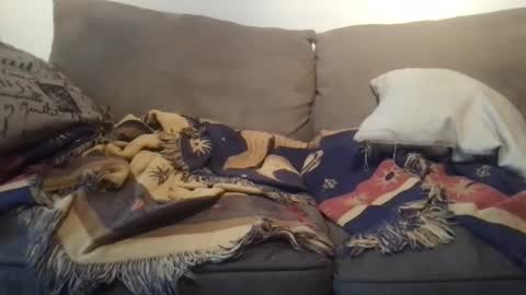 Hooperstud online show from February 6, 2025, 4:25 pm