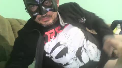 hootloove69 online show from February 1, 2025, 12:40 am