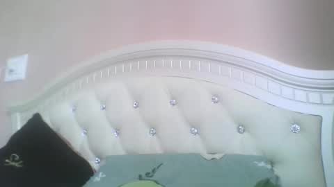 Snapshot of hootloove69 chatting on May 17, 2026, 4:14 pm hootloove69 online show from May 17, 2026, 4:14 pm