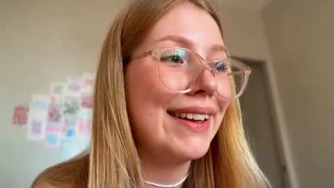 Audrey online show from June 26, 2026, 2:27 am