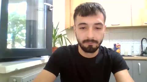 horny_couple9600 online show from September 23, 2025, 4:59 am