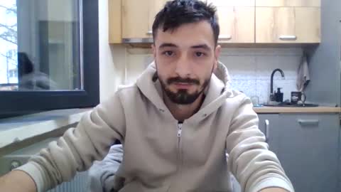 horny_couple9600 online show from November 26, 2025, 5:52 am