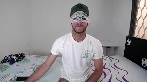 BoyHornyDirty online show from November 23, 2025, 9:25 pm