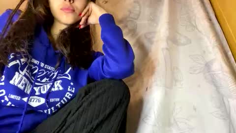 Horny latina online show from November 24, 2025, 7:02 pm