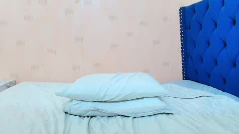 Snapshot of hornybarelylegalgirl chatting on March 2, 2025, 3:48 pm Khloe online show from March 2, 2025, 3:48 pm