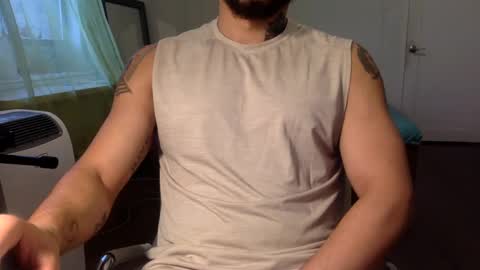 Snapshot of hornybbcxx chatting on December 10, 2024, 8:27 pm hornybbcxx online show from December 10, 2024, 8:27 pm