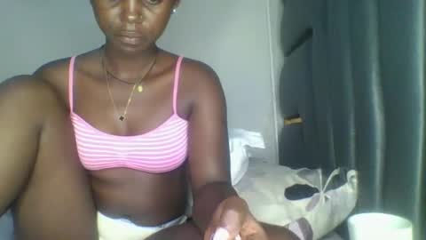 Bella online show from April 12, 2026, 5:23 am