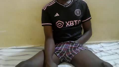 hornyboy9102003 online show from February 21, 2026, 6:53 pm