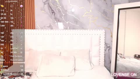 Snapshot of hornylatimommy chatting on January 7, 2025, 2:20 am Natasha  online show from January 7, 2025, 2:20 am