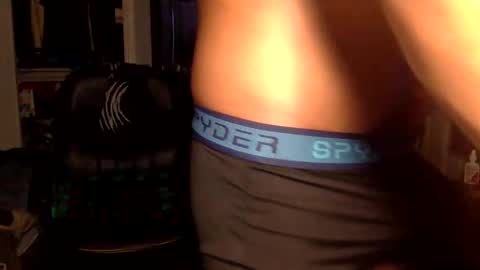 hornylatin888067 online show from May 9, 2026, 8:47 pm