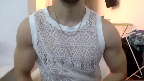 hornyspaniard93 online show from February 1, 2026, 10:52 pm