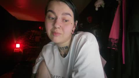 Snapshot of horror_circus chatting on December 12, 2024, 5:48 pm Messalina Horror online show from December 12, 2024, 5:48 pm