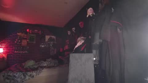 Snapshot of horror_circus chatting on February 12, 2025, 12:05 am Messalina Horror online show from February 12, 2025, 12:05 am