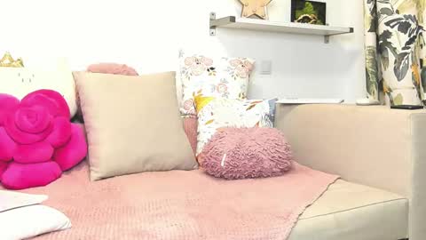 Snapshot of hot69milf chatting on February 28, 2025, 3:15 am hot69milf online show from February 28, 2025, 3:15 am