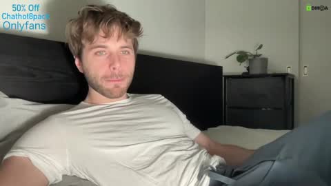 Snapshot of hot8pack01 chatting on February 5, 2025, 8:46 pm Edward aka Wolf online show from February 5, 2025, 8:46 pm