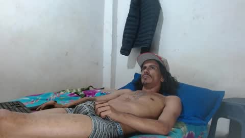 Snapshot of hot_and_complacent chatting on April 25, 2026, 3:31 am Private open online show from April 25, 2026, 3:31 am