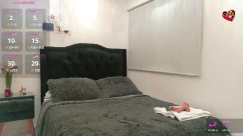 Snapshot of hot_beauty__ chatting on July 5, 2026, 6:53 am VALENTINA online show from July 5, 2026, 6:53 am