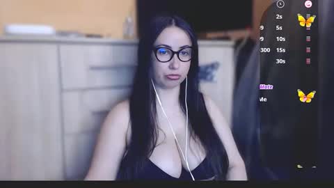 Snapshot of hot_big_ass chatting on March 17, 2026, 10:02 pm v online show from March 17, 2026, 10:02 pm