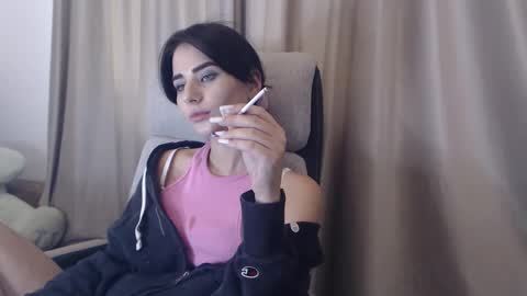 Snapshot of hot_bruny chatting on October 11, 2025, 8:02 am Bruny online show from October 11, 2025, 8:02 am