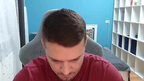 hot_cap_77 online show from November 29, 2025, 11:13 am