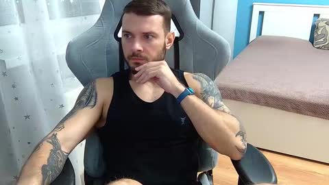 Snapshot of hot_cap_77 chatting on February 10, 2026, 5:17 pm hot_cap_77 online show from February 10, 2026, 5:17 pm