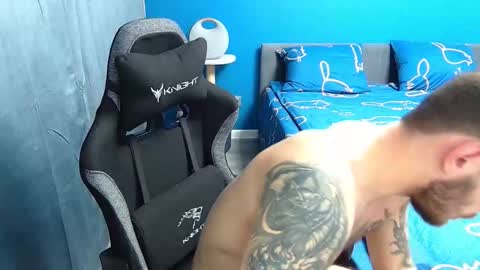 Snapshot of hot_cap_77 chatting on February 15, 2026, 7:54 pm hot_cap_77 online show from February 15, 2026, 7:54 pm