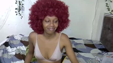 hot_dayne online show from November 25, 2025, 5:46 pm