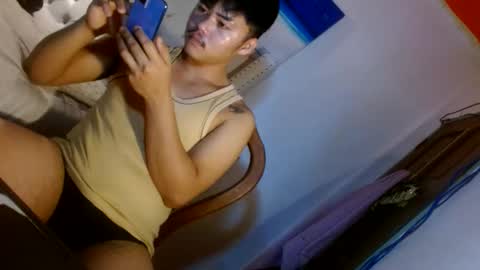 hot_emmanuel online show from April 7, 2026, 2:56 am