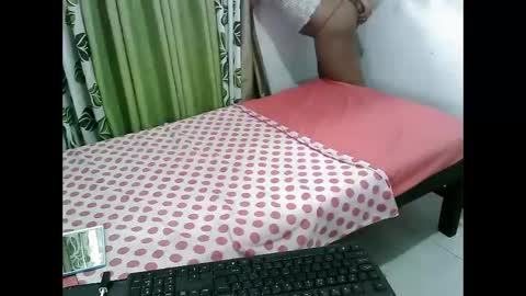 hot_jenile01 online show from March 20, 2026, 12:04 am